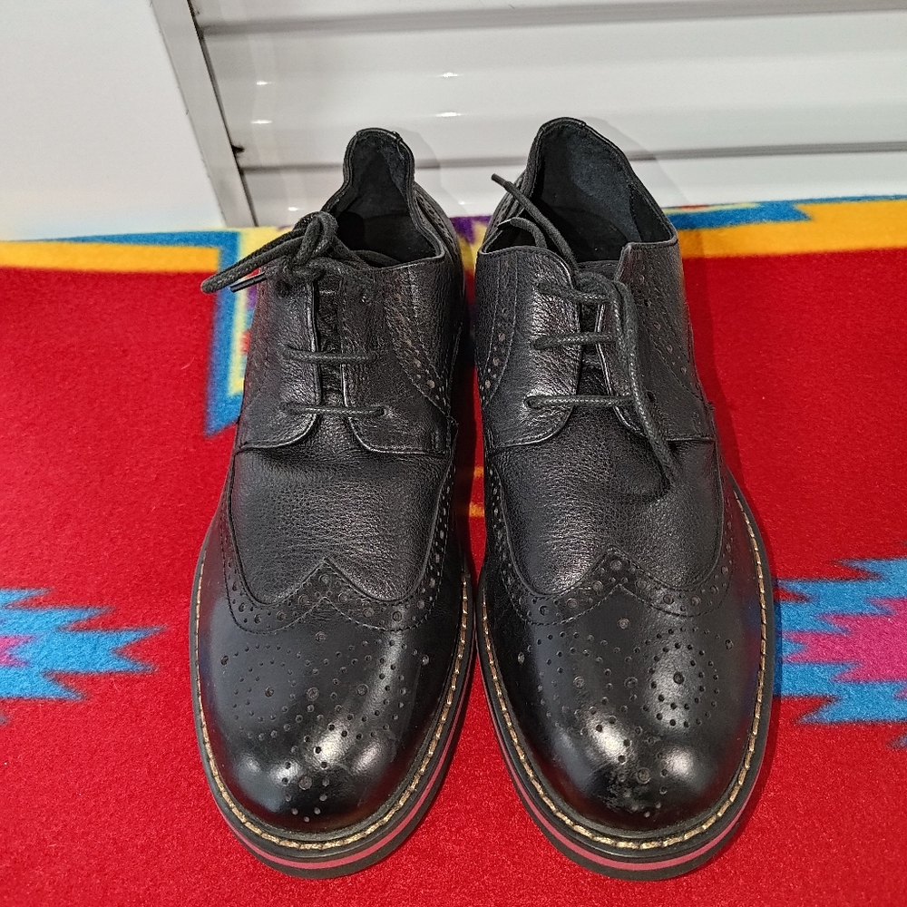 Satchi Leather Wingtip Oxford Lace-Up Black Shoe US Women’s size 7–7.5 Men 5.5-6